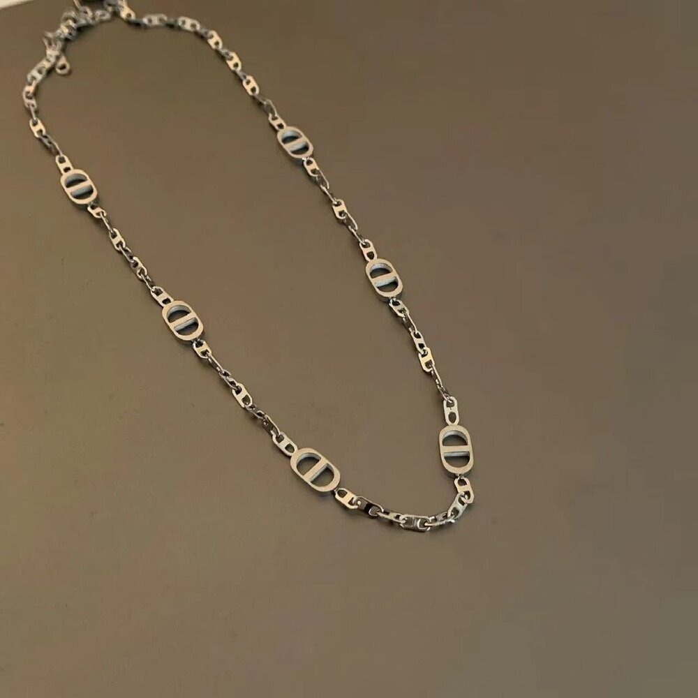 Silver Link Station Necklace | Stainless Steel | 16–18" | Boutique - Picture 3 of 3
